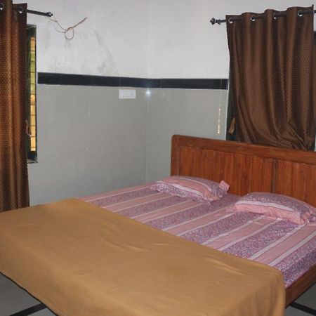 Hotel Phoenix Lonavala Exterior photo